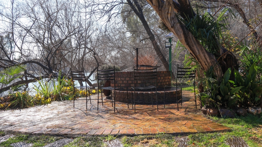 4 Bedroom Property for Sale in Willow Grange Free State